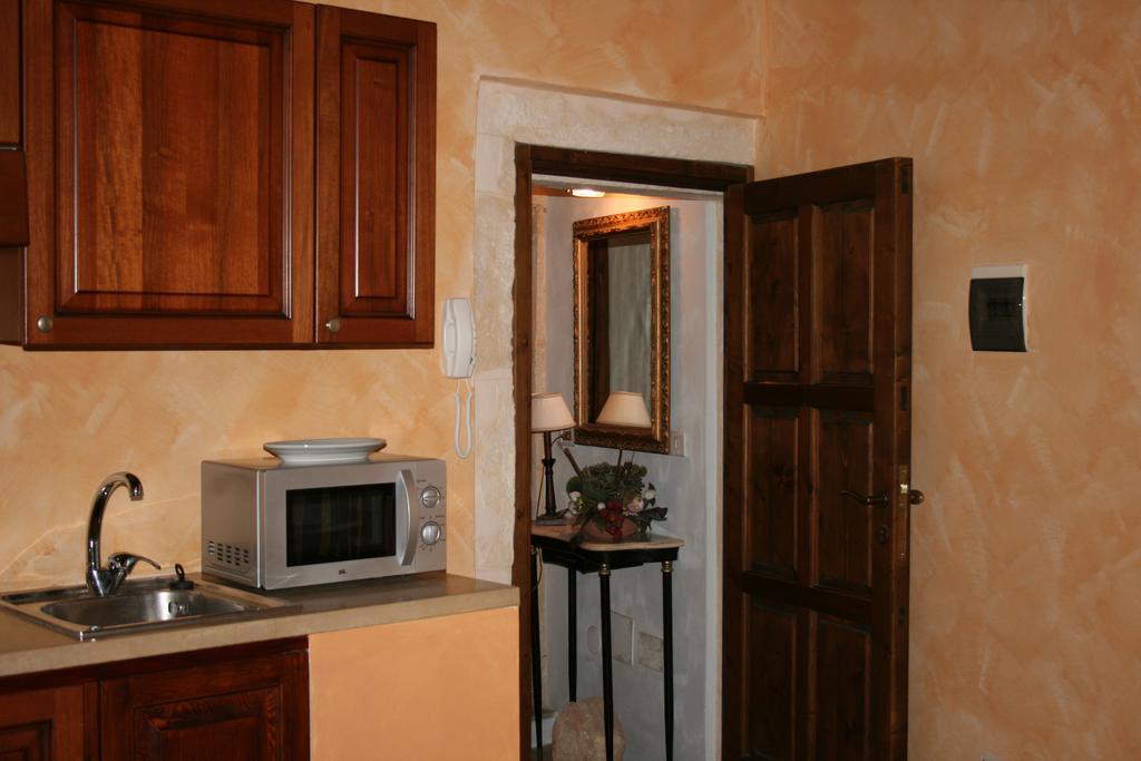 Dimora Apollo Apartment Syracuse Ngoại thất bức ảnh